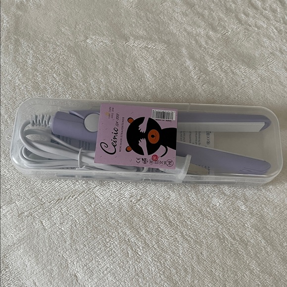 Purple Hair Straightener with Bear Design - Picture 3 of 6